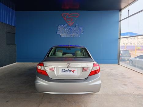 HONDA Civic 1.8 16V 4P FLEX LXS AUTOMÁTICO, Foto 7