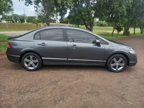 HONDA Civic 1.8 16V 4P FLEX LXS, Foto 1