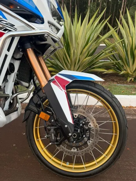 HONDA CRF 1000L Africa Twin ADVENTURE SPORTS, Foto 8