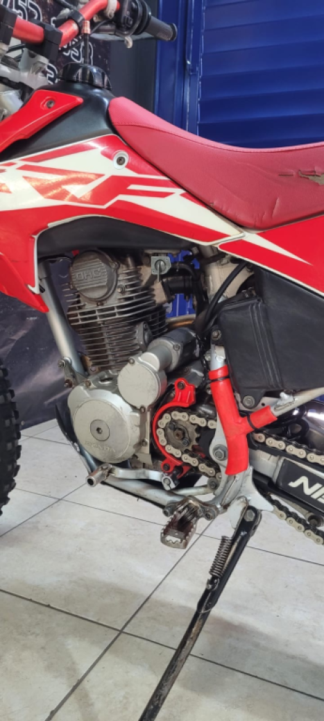 HONDA CRF 230 F, Foto 5 HONDA CRF 230 F, Foto 5