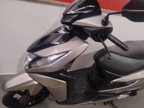 HONDA Elite 125 , Foto 3