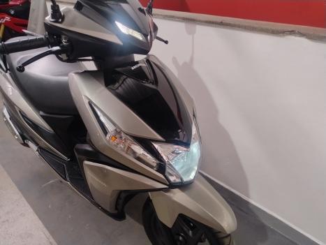 HONDA Elite 125 , Foto 4