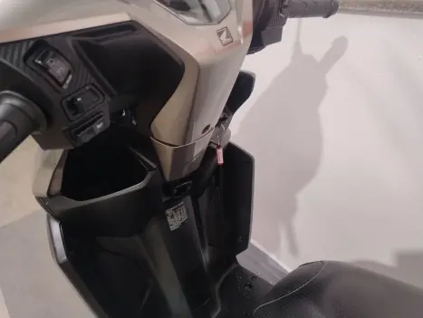 HONDA Elite 125 , Foto 11