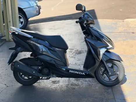 HONDA Elite 125 , Foto 2