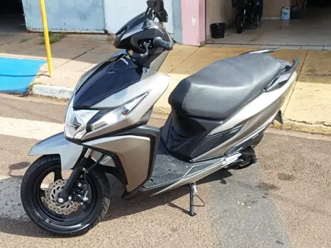 HONDA Elite 125 , Foto 4