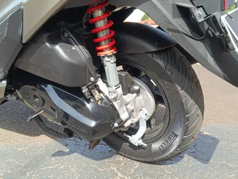 HONDA Elite 125 , Foto 6