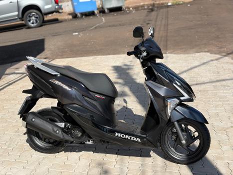 HONDA Elite 125 , Foto 2