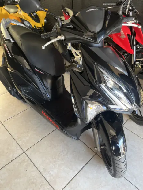 HONDA Elite 125 , Foto 2