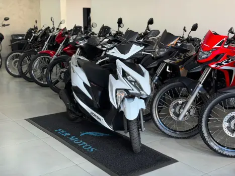 HONDA Elite 125 , Foto 2