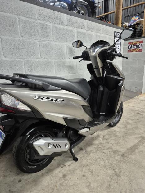 HONDA Elite 125 , Foto 3