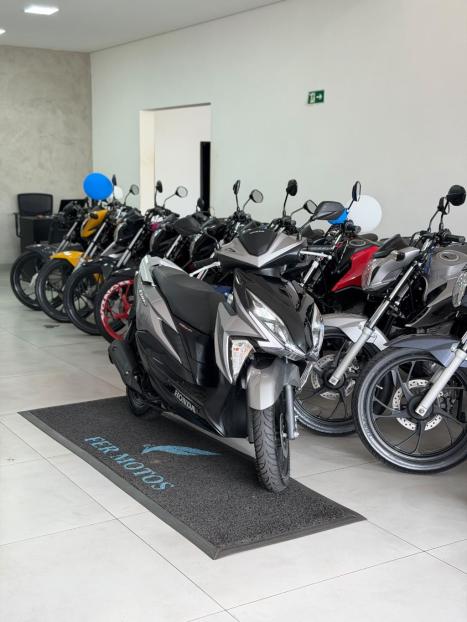HONDA Elite 125 , Foto 7