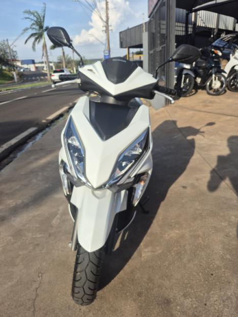 HONDA Elite 125 , Foto 3