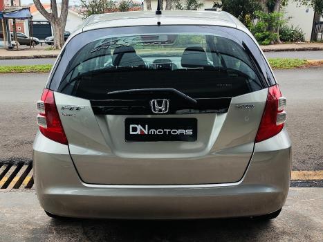 HONDA Fit 1.4 16V 4P DX FLEX, Foto 6 HONDA Fit 1.4 16V 4P DX FLEX, Foto 6