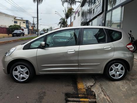 HONDA Fit 1.4 16V 4P DX FLEX, Foto 8 HONDA Fit 1.4 16V 4P DX FLEX, Foto 8