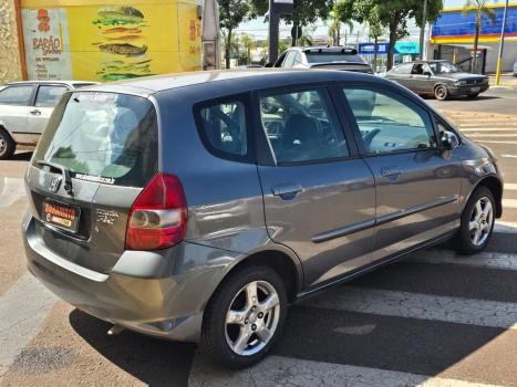 HONDA Fit 1.4 16V 4P LX, Foto 2