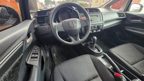 HONDA Fit 1.5 16V 4P LX FLEX AUTOMÁTICO, Foto 15 HONDA Fit 1.5 16V 4P LX FLEX AUTOMÁTICO, Foto 15