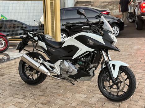 HONDA NC 700 X ABS, Foto 2