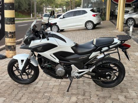 HONDA NC 700 X ABS, Foto 4