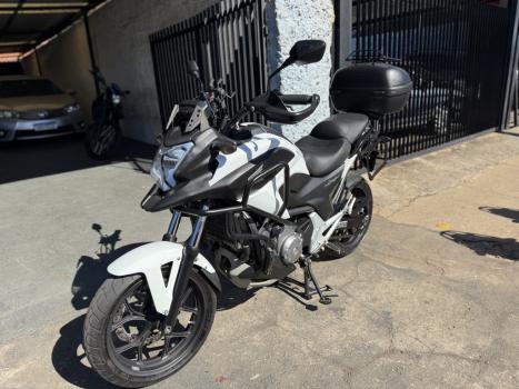 HONDA NC 700 X ABS, Foto 2
