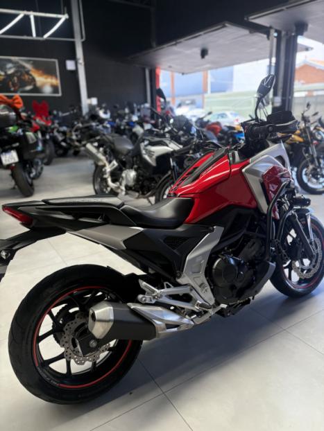 HONDA NC 750 X ABS, Foto 3