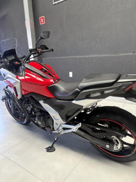 HONDA NC 750 X ABS, Foto 6