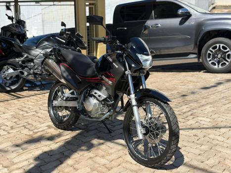 HONDA NX Falcon 400, Foto 1