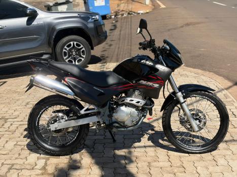HONDA NX Falcon 400, Foto 4