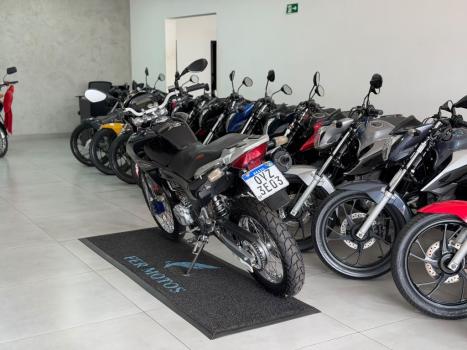 HONDA NX Falcon 400 I, Foto 5