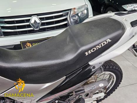 HONDA NXR Bros 150 , Foto 5