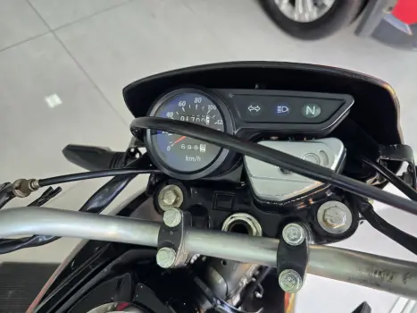 HONDA NXR Bros 150 KS, Foto 4