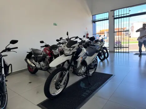 HONDA NXR Bros 160 ESDD, Foto 3