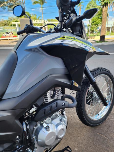 HONDA NXR Bros 160 ESD, Foto 3