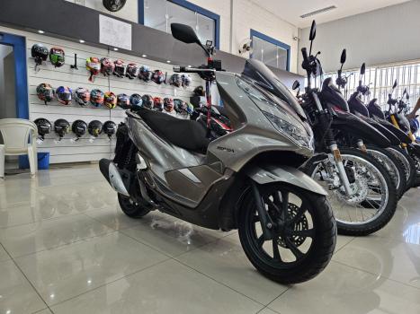 HONDA PCX 150 DLX, Foto 12