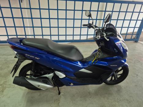 HONDA PCX 150 DLX, Foto 1 HONDA PCX 150 DLX, Foto 1