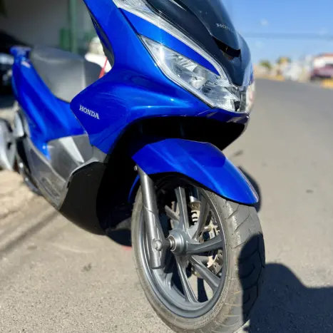 HONDA PCX 150 DLX, Foto 4