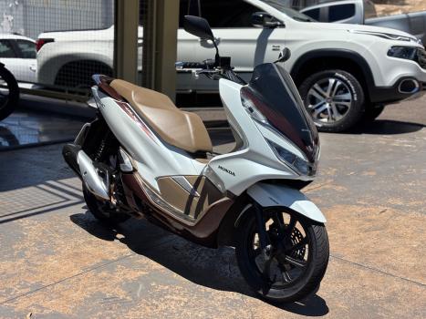 HONDA PCX 150 DLX, Foto 1