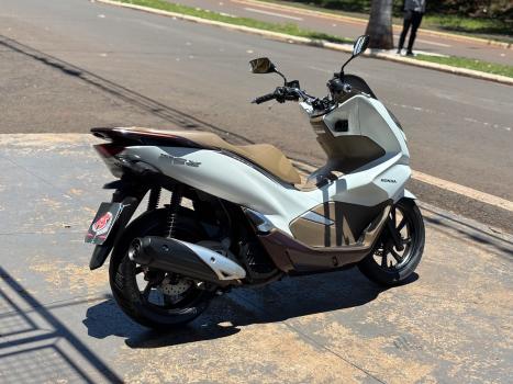 HONDA PCX 150 DLX, Foto 3