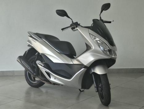 HONDA PCX 150 DLX, Foto 1