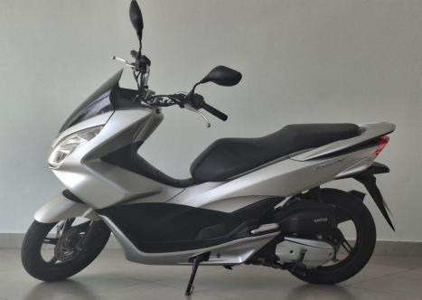 HONDA PCX 150 DLX, Foto 4