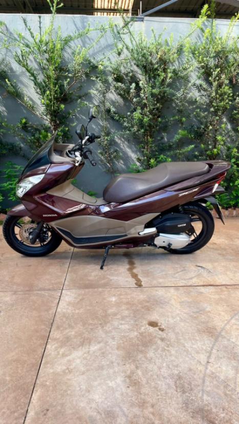 HONDA PCX 150 DLX, Foto 3