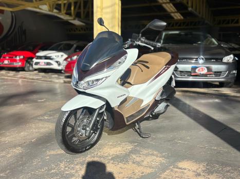 HONDA PCX 150 DLX, Foto 3