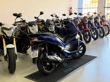 HONDA PCX 150 DLX, Foto 6