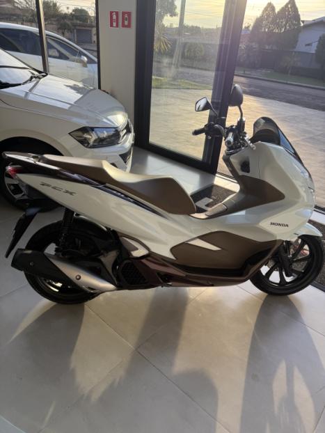 HONDA PCX 150 DLX, Foto 3
