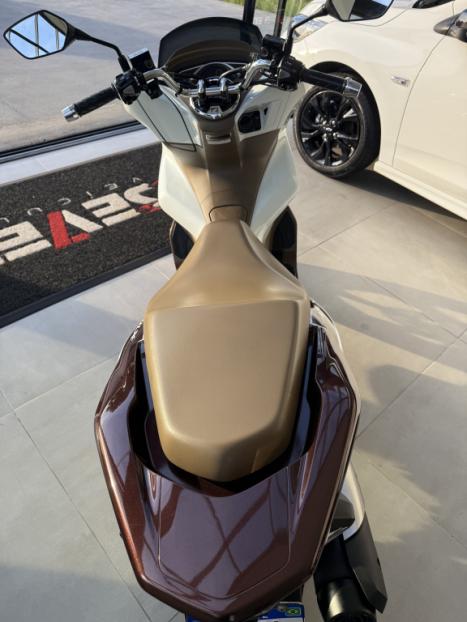 HONDA PCX 150 DLX, Foto 4