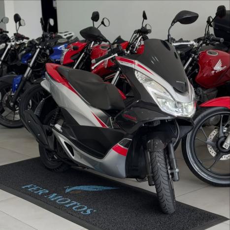 HONDA PCX 150 SPORT, Foto 2