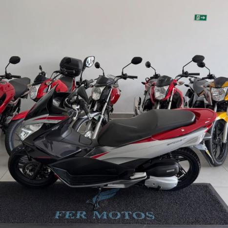 HONDA PCX 150 SPORT, Foto 4