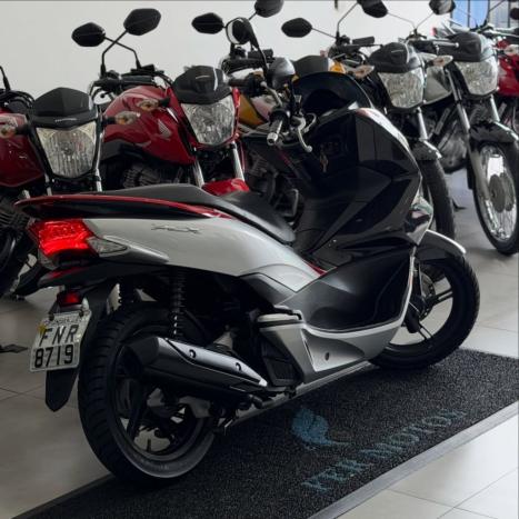 HONDA PCX 150 SPORT, Foto 6