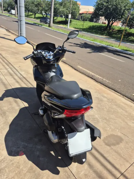 HONDA PCX 150 SPORT, Foto 4
