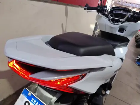 HONDA PCX 160 ABS, Foto 8 HONDA PCX 160 ABS, Foto 8