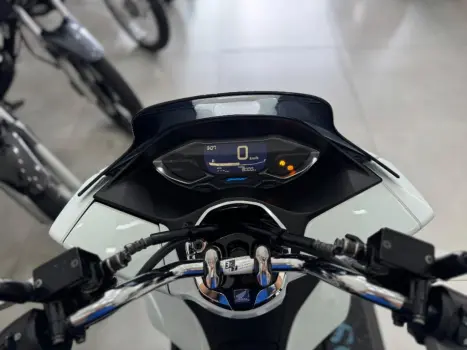 HONDA PCX 160 DLX ABS, Foto 7